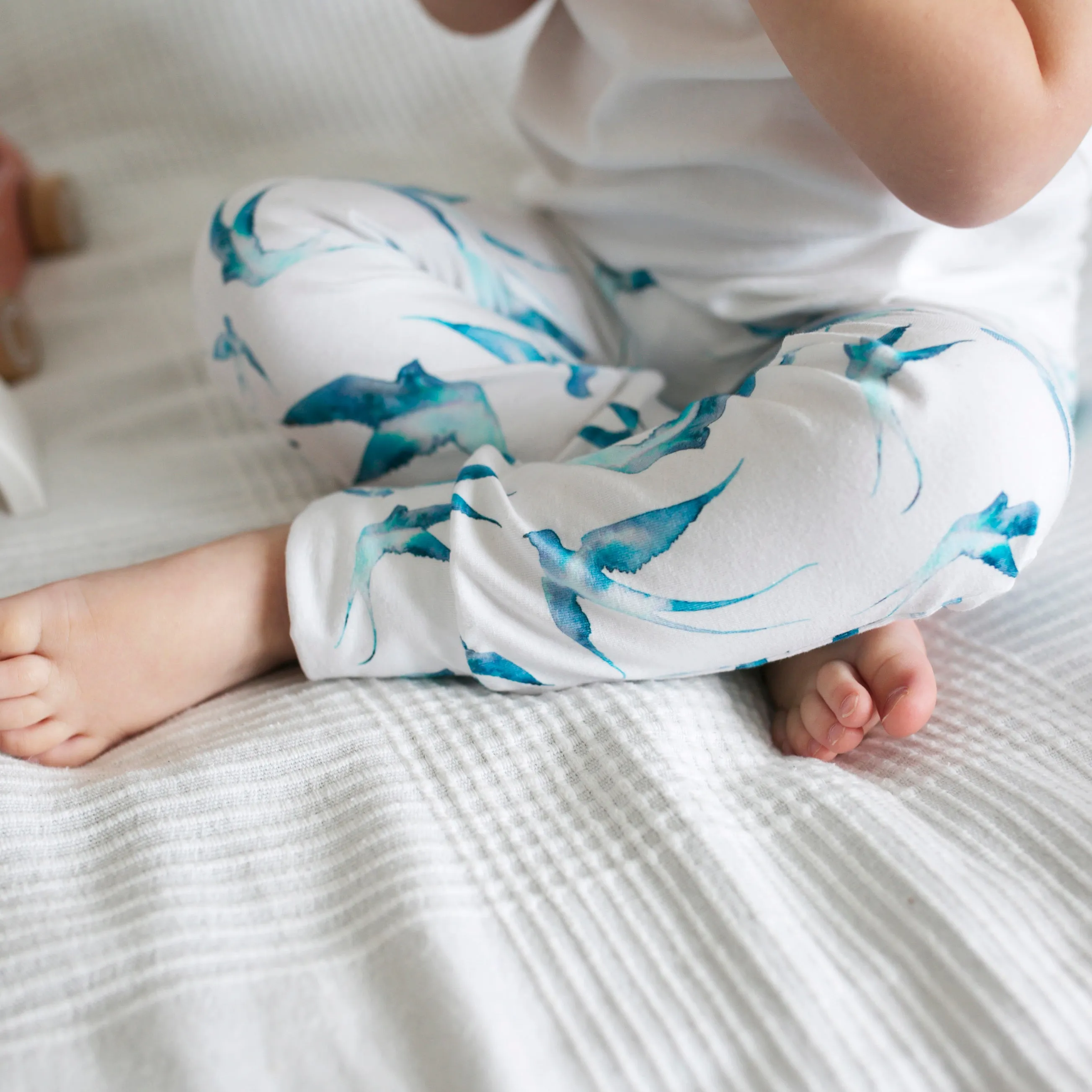 Blue Swallow Leggings